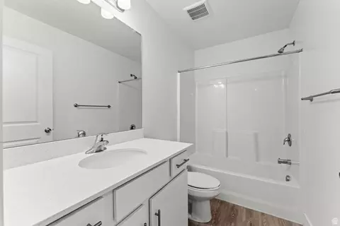 Bath - 891 N 1120 E, Spanish Fork, UT 84660 photo 4 of 4