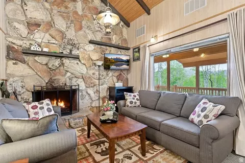 Living - 54 E Targhee Dr, Oakley, UT 84055 photo 4 of 4