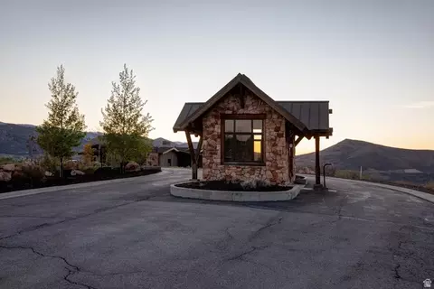 10887 N Reflection Ln, Hideout, UT 84036 photo 2