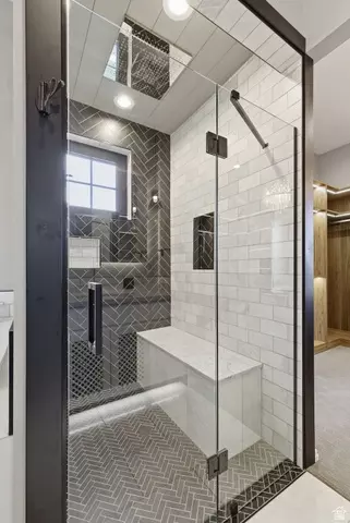 Bath - 551 E Center N, Hyde Park, UT 84318 photo 5 of 14
