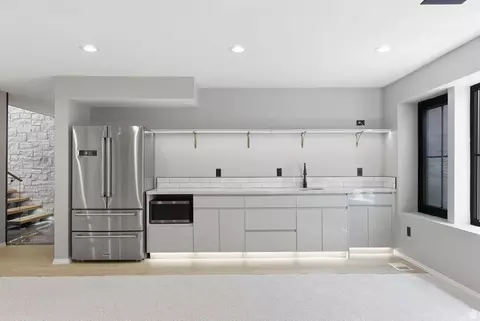 Kitchen - 551 E Center N, Hyde Park, UT 84318 photo 9 of 9