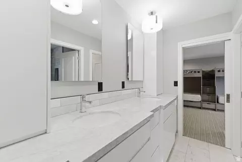Bath - 551 E Center N, Hyde Park, UT 84318 photo 12 of 14