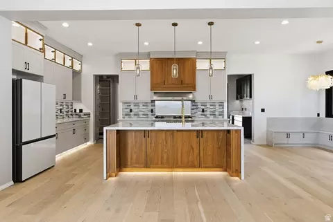 Kitchen - 551 E Center N, Hyde Park, UT 84318 photo 1 of 9