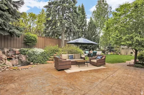 Exterior - 1350 E Canyon Park Rd S, Bountiful, UT 84010 photo 3 of 8