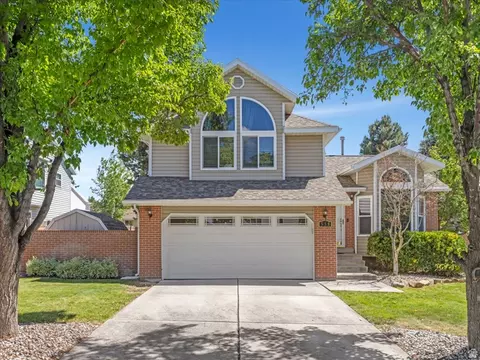 558 E Cherry Plum Ct, Sandy, UT 84070