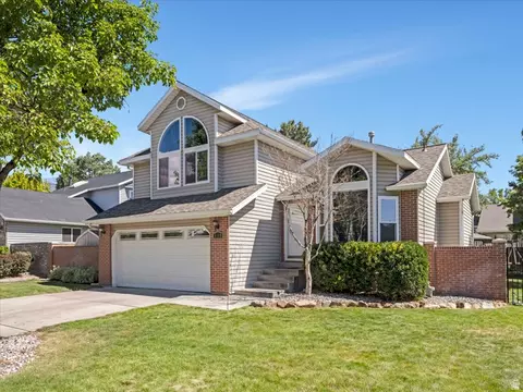 Exterior - 558 E Cherry Plum Ct, Sandy, UT 84070 photo 2 of 5