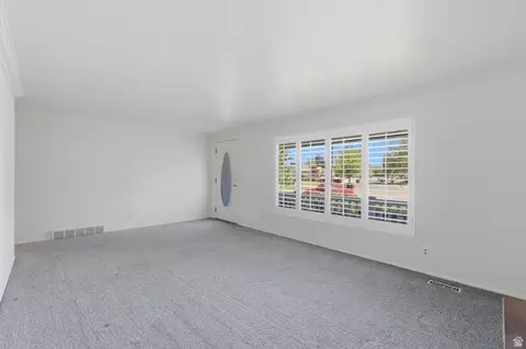 Living - 148 E Tennyson Ave S, Sandy, UT 84070 photo 4 of 12