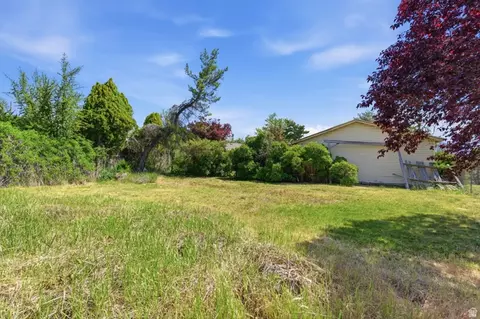 Exterior - 148 E Tennyson Ave S, Sandy, UT 84070 photo 7 of 10