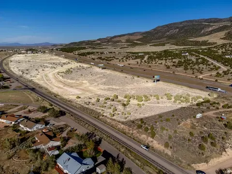 1810 E Old Us Hwy, Enoch, UT 84721 photo 5