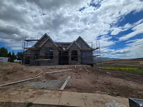 6778 N Frontier Dr, Mountain Green, UT 84050