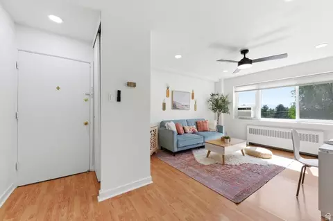 130 S 1300 E #305, Salt Lake City, UT 84102