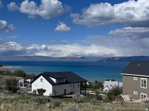 291 W Persimmon Dr #14, Garden City, UT 84028