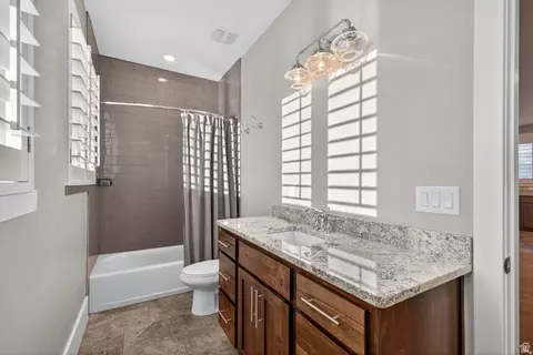 Bath - 2628 E Prairie Dr, Eagle Mountain, UT 84005 photo 5 of 5