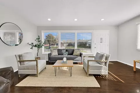 Living - 5534 S Spurrier Rd W, Murray, UT 84107 photo 2 of 8
