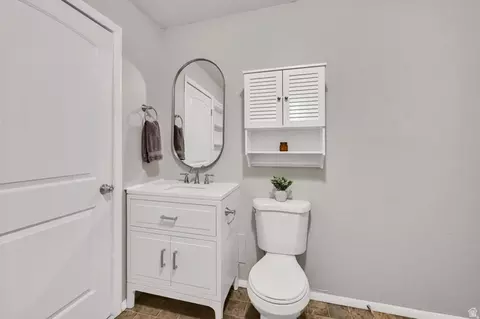 Bath - 5534 S Spurrier Rd W, Murray, UT 84107 photo 2 of 2