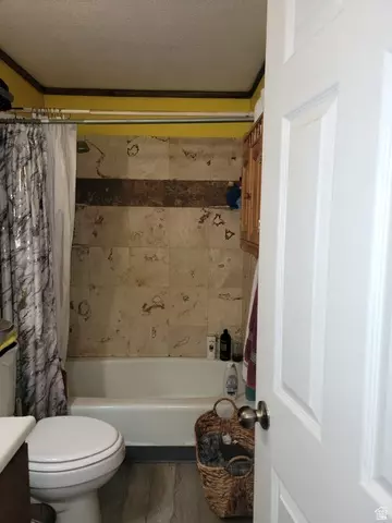 Bath - 10429 E 4th St, Randlett, UT 84063 photo 1 of 1