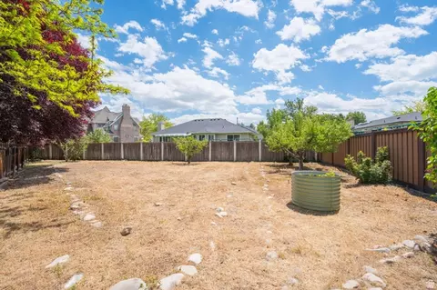 Exterior - 1148 E 250 N, Orem, UT 84097 photo 6 of 6
