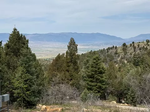 10 Ranch Rd #V10, Mount Pleasant, UT 84647