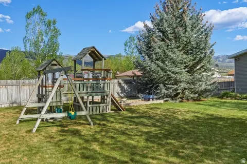 Exterior - 435 E 100 S, Fairview, UT 84629 photo 10 of 16