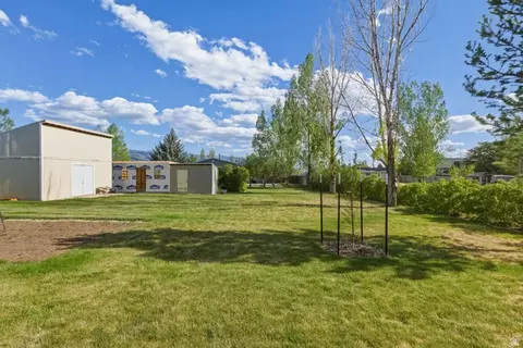 Exterior - 435 E 100 S, Fairview, UT 84629 photo 8 of 16