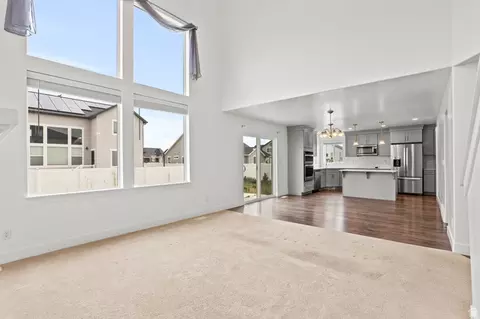 Living - 513 E Mt Dutton Way, Eagle Mountain, UT 84005 photo 3 of 6