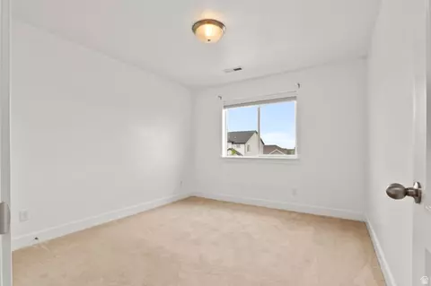 Bedroom - 513 E Mt Dutton Way, Eagle Mountain, UT 84005 photo 4 of 7
