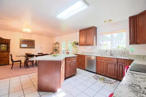 Kitchen - 73 N 500 E, Ephraim, UT 84627 photo 2 of 2