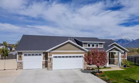 1332 W Salmon Caddis Dr, Bluffdale, UT 84065