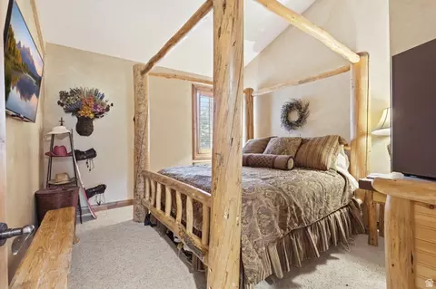 2176 S Bear Lake Blvd #313, Garden City, UT 84028