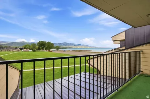 2176 S Bear Lake Blvd #313, Garden City, UT 84028