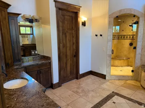 Bath - 4536 N 475 E, Provo, UT 84604 photo 4 of 10