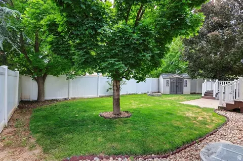 Exterior - 142 E 2675 S, Clearfield, UT 84015 photo 6 of 7