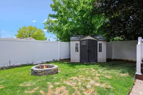 Exterior - 142 E 2675 S, Clearfield, UT 84015 photo 7 of 7