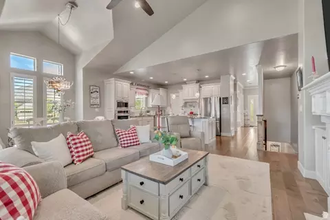 Other - 728 S Golden Leaf Way, Mapleton, UT 84664 photo 3 of 13
