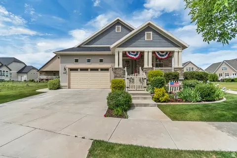 728 S Golden Leaf Way, Mapleton, UT 84664
