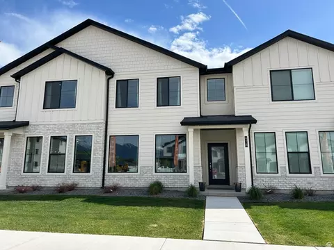 Exterior - 944 S 320 E #198, Spanish Fork, UT 84660 photo 2 of 6