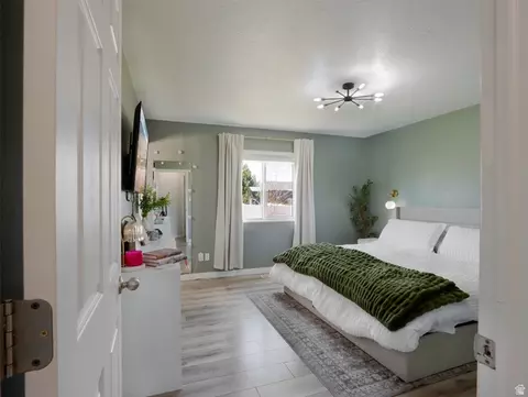 Bedroom - 918 S 190 E, Panguitch, UT 84759 photo 4 of 7