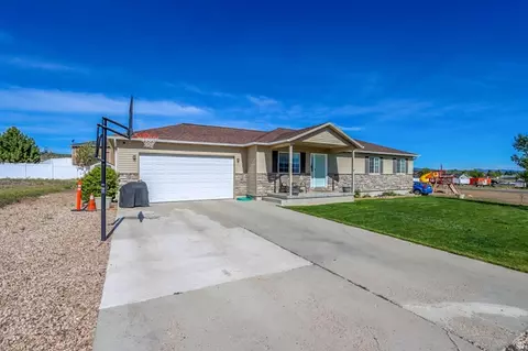 Exterior - 918 S 190 E, Panguitch, UT 84759 photo 2 of 11