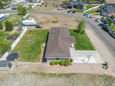 View/Area - 918 S 190 E, Panguitch, UT 84759 photo 6 of 16