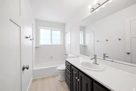Bath - 2701 E 6425 S, Uintah, UT 84403 photo 5 of 7