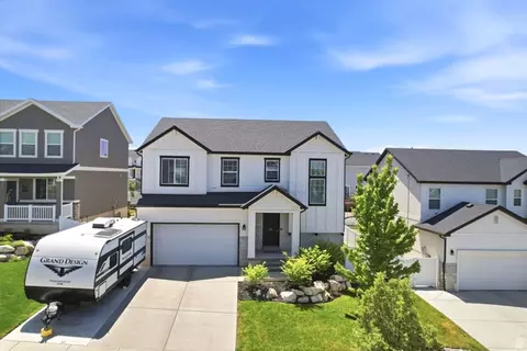 1546 E 3175 N, Layton, UT 84040