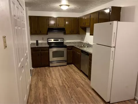 5174 S 1900 W, Roy, UT 84067 photo 10