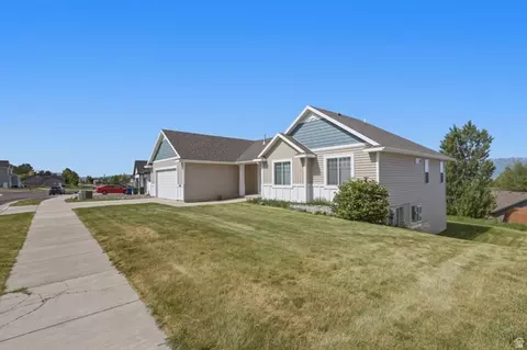 Exterior - 869 S 500 E, Providence, UT 84332 photo 2 of 6