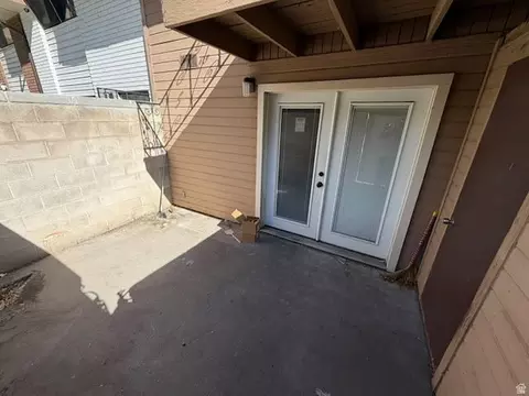 Exterior - 1487 W Arthur Dr N #1487, Provo, UT 84601 photo 3 of 5