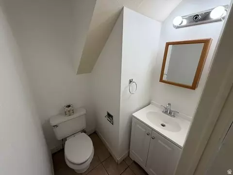 Bath - 1487 W Arthur Dr N #1487, Provo, UT 84601 photo 2 of 4