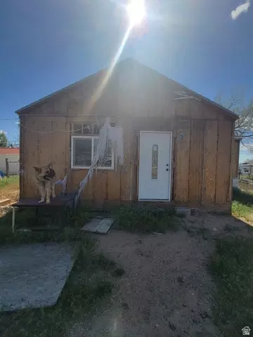 136 W Whitmore Dr, East Carbon, UT 84520