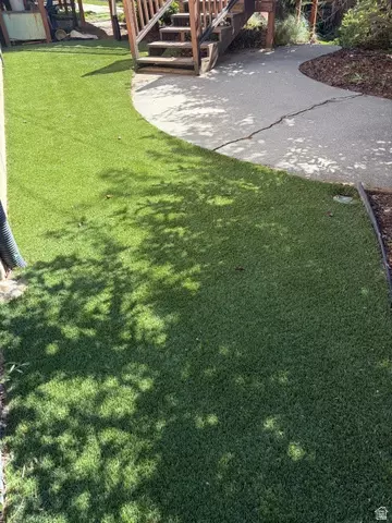Exterior - 371 N 1000 E, Bountiful, UT 84010 photo 6 of 6