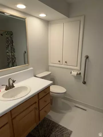 Bath - 371 N 1000 E, Bountiful, UT 84010 photo 1 of 1