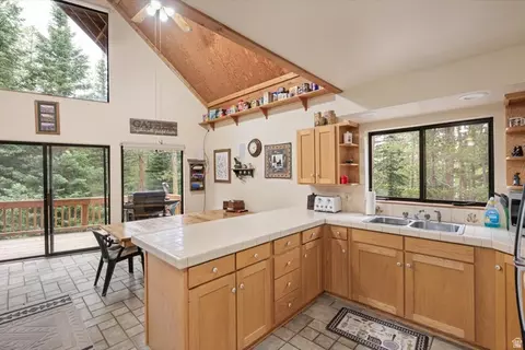 Kitchen - 2158 Memory Ln, Kamas, UT 84036 photo 3 of 4