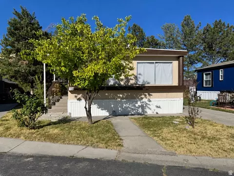3355 S Eastcrest Rd W #127, West Valley City, UT 84120